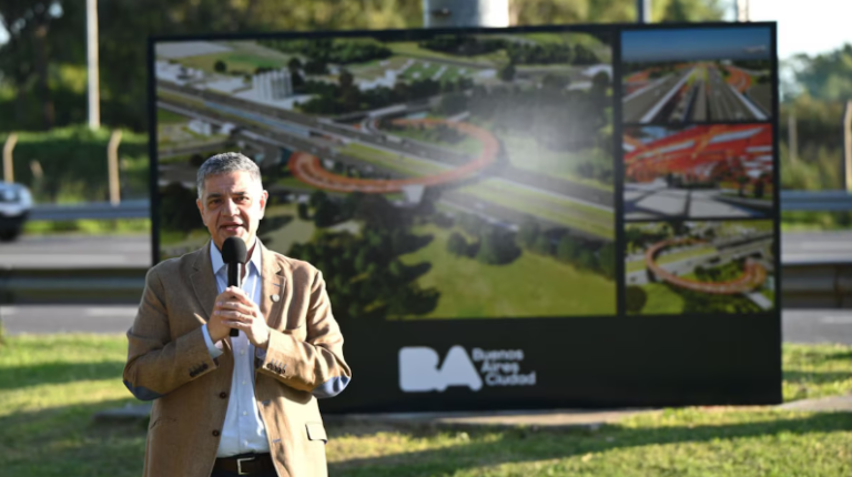 JORGE MACRI ANUNCIA EL NUEVO TÚNEL VEHICULAR